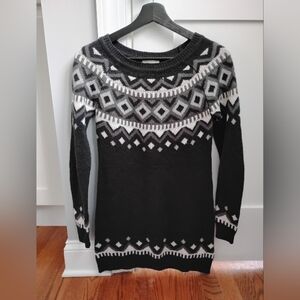 Women's Patterned Sweater